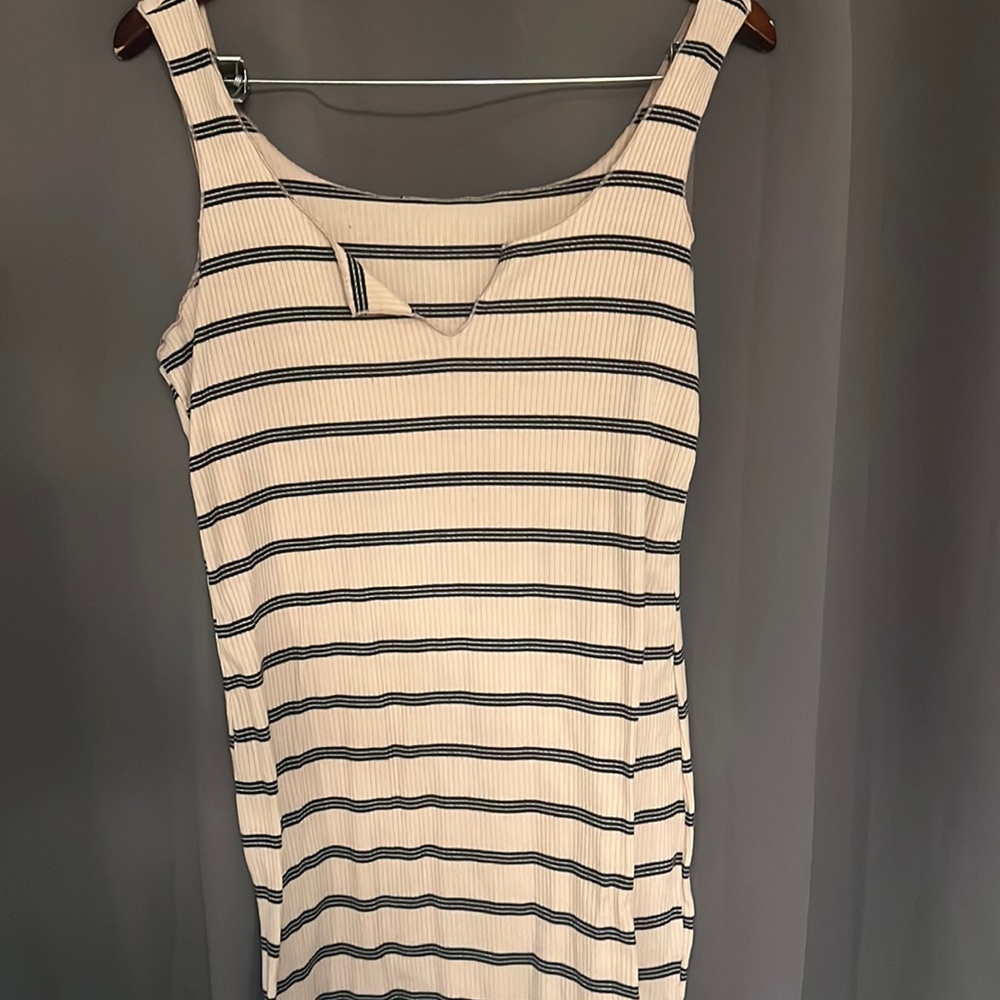 Nude dress💕